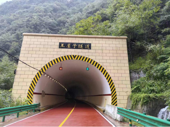 竹山縣 2023 年度普通國(guó)省道養(yǎng)護(hù)工程十堰市竹山縣 G242 王屋 子、猴子巖隧道維修改造工程